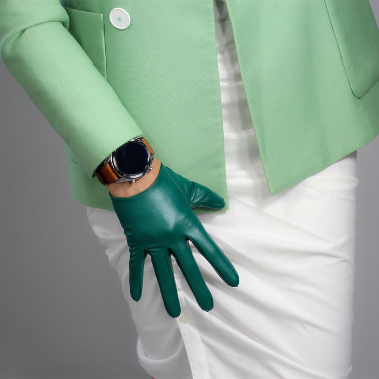 Green Gloves