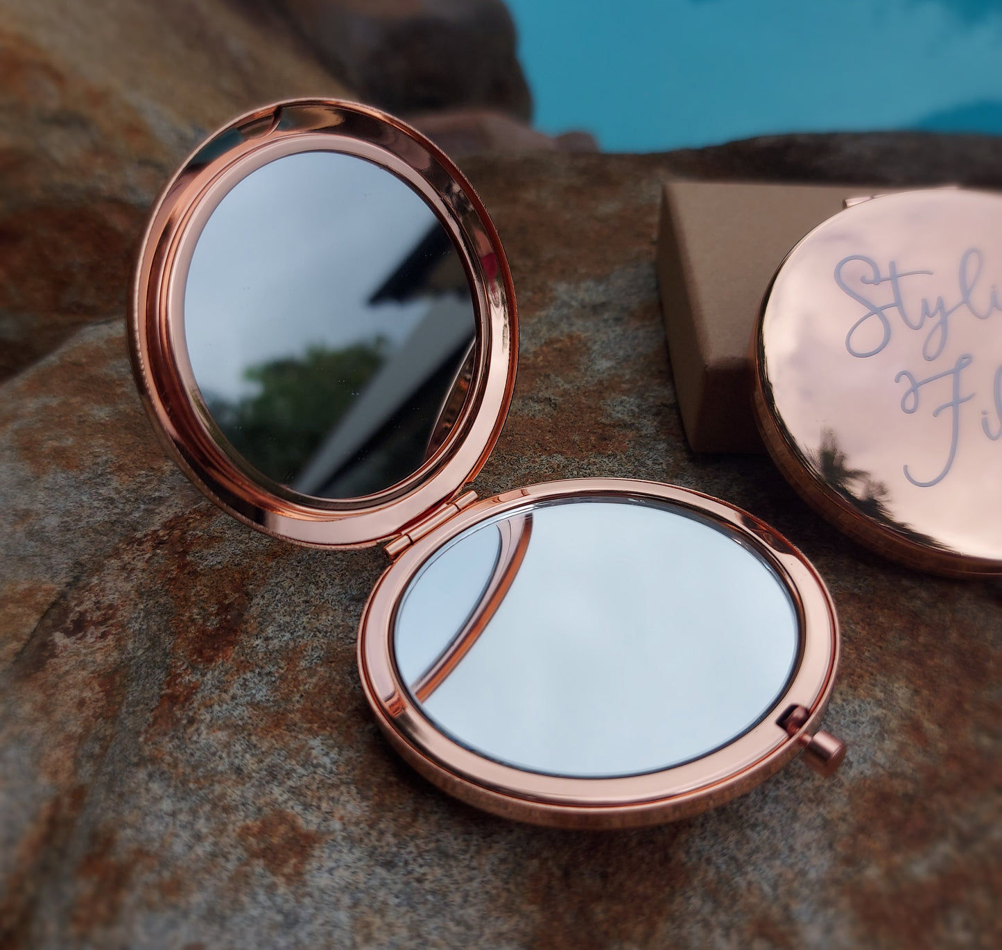 ROSE GOLD MIRROR COMPACT